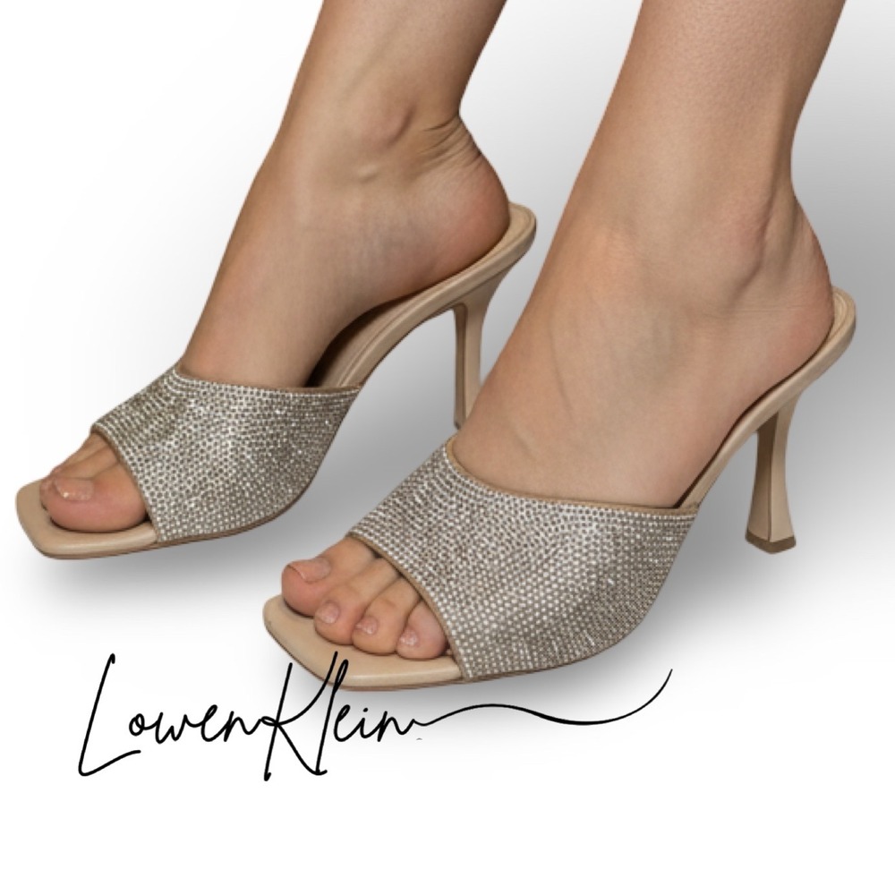 Steve Madden‎ Beige Rhinestone Square Toe Heeled Mules Sandals Size 10M